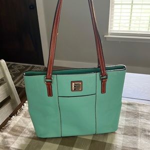 Dooney & Bourke Purse
